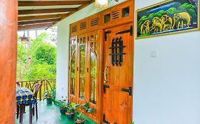 Astral Zone Cottage Ella